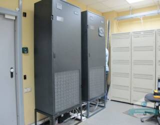 Монтаж прецезионных кондиционеров в серверных помещениях компании МТС (Новосибирск)